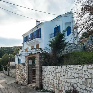 Fey's House Waterfront - , Fiskardo Greece